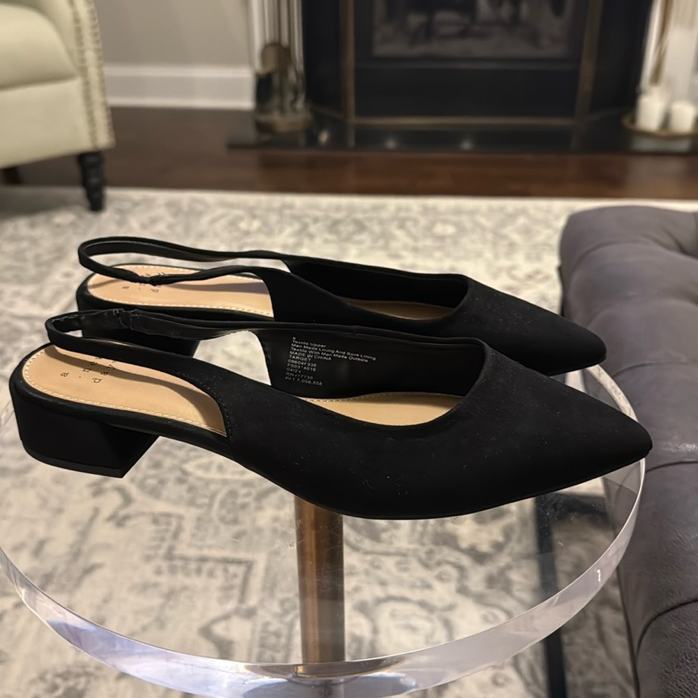 Black faux suede slingback flats - 8- NWOT - unworn